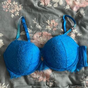 Bombshell Ombre Shine Strap